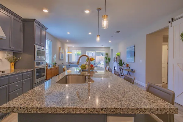 $579,000 | 484 Pinehurst Street, Manteca, CA 95336