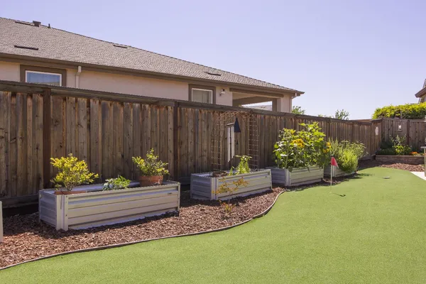 $579,000 | 484 Pinehurst Street, Manteca, CA 95336