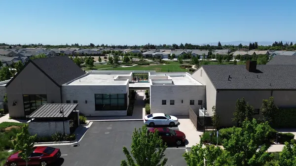 $579,000 | 484 Pinehurst Street, Manteca, CA 95336