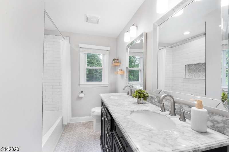 14 Calais Road Randolph, NJ 07869 - Photo 16 of 27