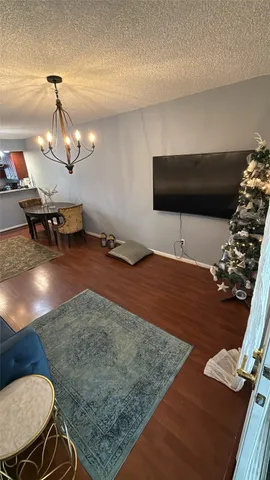 a bathroom with a toilet and a bathtub