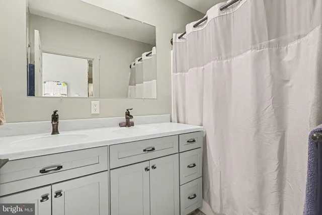 $447,500 | 113 South Enola Drive, Enola, PA 17025