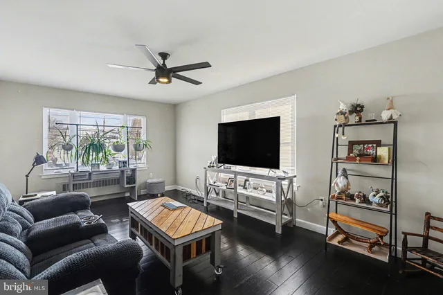 $447,500 | 113 South Enola Drive, Enola, PA 17025