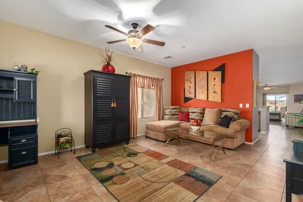 $2,000 | 29063 North Shannon Drive, San Tan Valley, AZ 85143