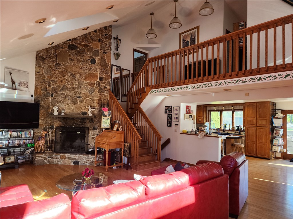 304 Carpenter Road Scituate, RI 02831 - Photo 17 of 42