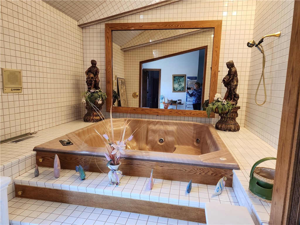 304 Carpenter Road Scituate, RI 02831 - Photo 23 of 42 Master bedroom spa