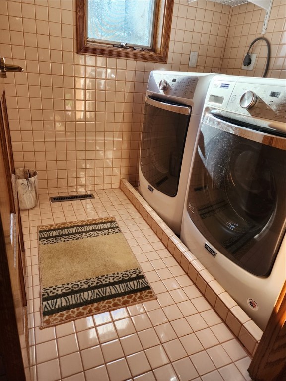 304 Carpenter Road Scituate, RI 02831 - Photo 26 of 42