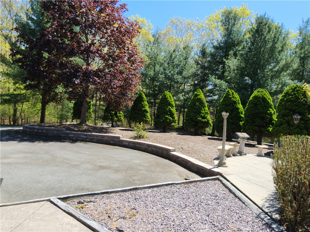 304 Carpenter Road Scituate, RI 02831 - Photo 5 of 42