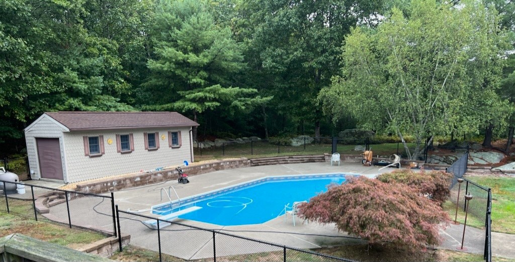 304 Carpenter Road Scituate, RI 02831 - Photo 6 of 42 Beautiful in-ground has new liner, mechanicals and new fencing