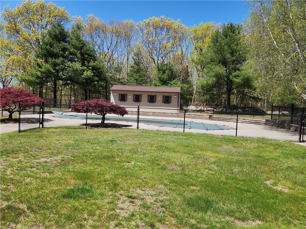 304 Carpenter Road Scituate, RI 02831 - Photo 7 of 42