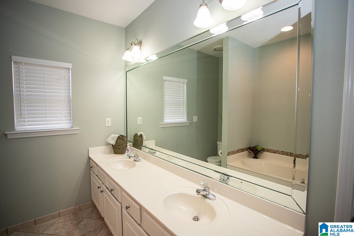 258 Narrows Point Lane Birmingham, AL 35242 - Photo 8 of 15