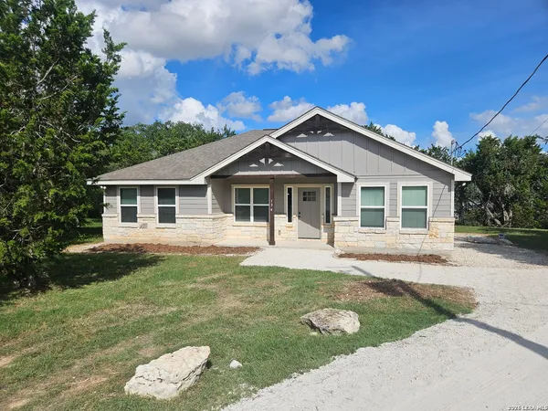 $259,900 | 134 Alpine Court, Spring Branch, TX 78070