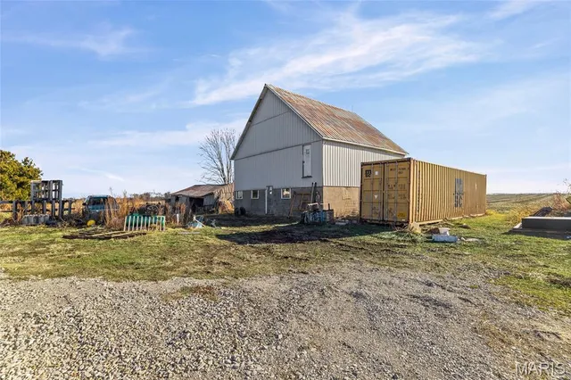 $225,000 | 354 Pocahontas Avenue, Pocahontas, IL 62275