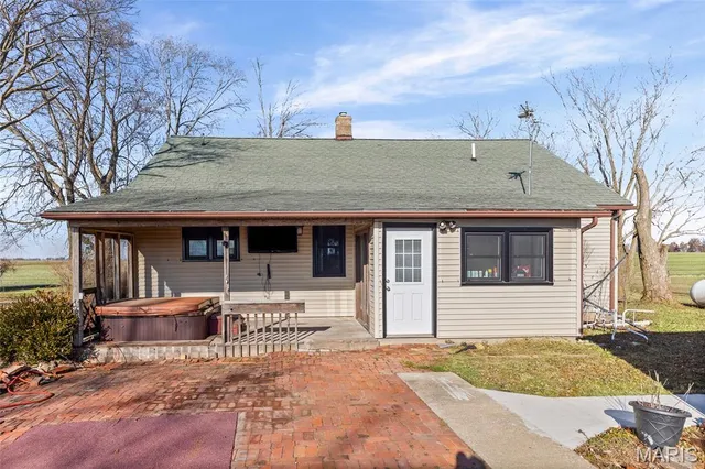 $225,000 | 354 Pocahontas Avenue, Pocahontas, IL 62275