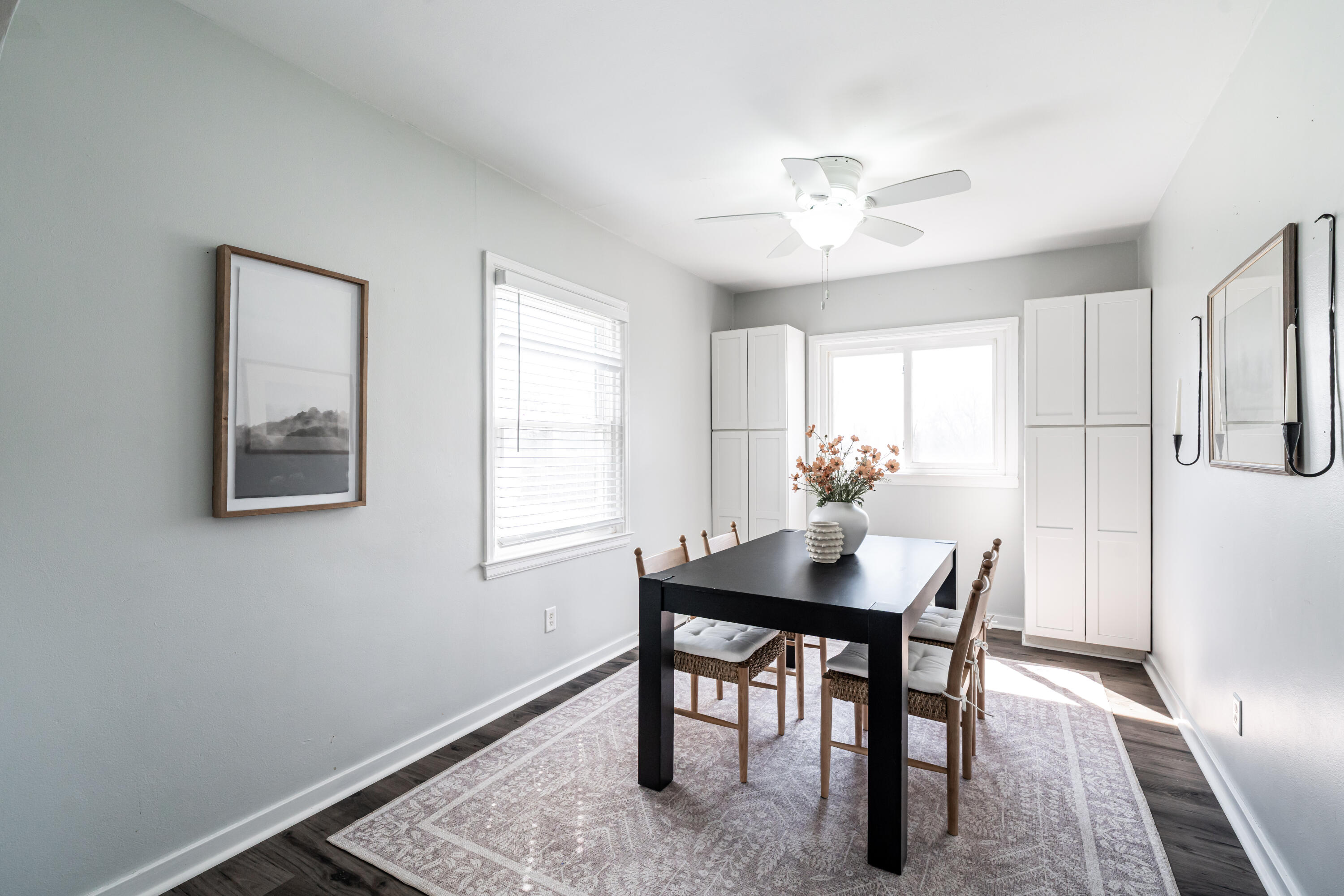 5439 Egofske Road New Berlin, WI 53146 - Photo 10 of 45 Dining Room