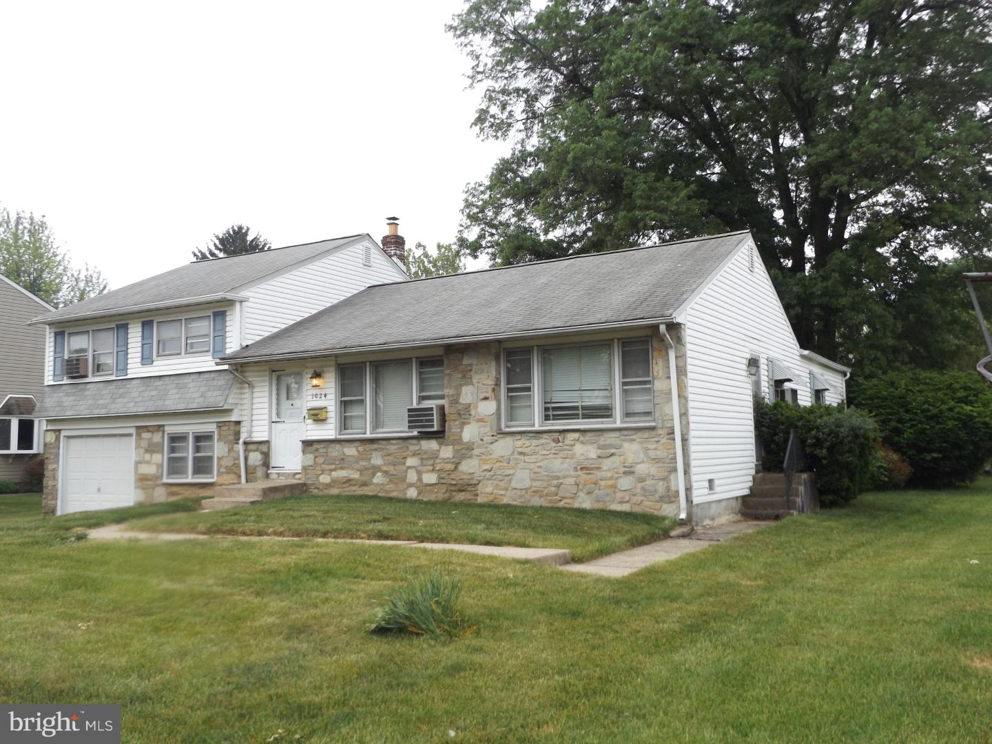 1024 Windsor Road Warminster, PA 18974 - Photo 2 of 20