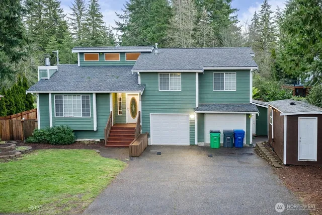 $675,000 | 2214 East End Street Northwest, Olympia, WA 98502