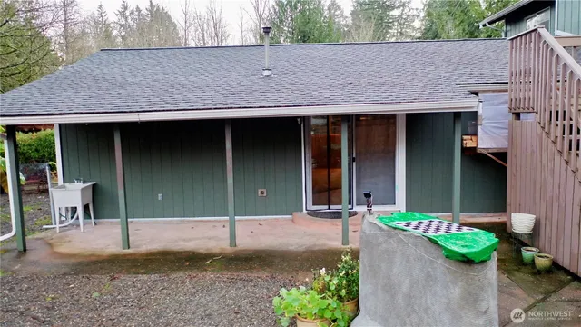 $625,000 | 2214 East End Street Northwest, Olympia, WA 98502