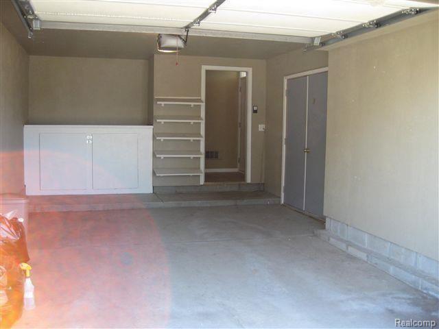 3541 Oakmonte Boulevard, Unit 54 Rochester, MI 48306 - Photo 20 of 27 20.jpg