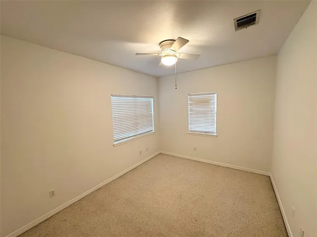 $189,900 | 17 Meadow Creek Drive, Bossier City, LA 71111