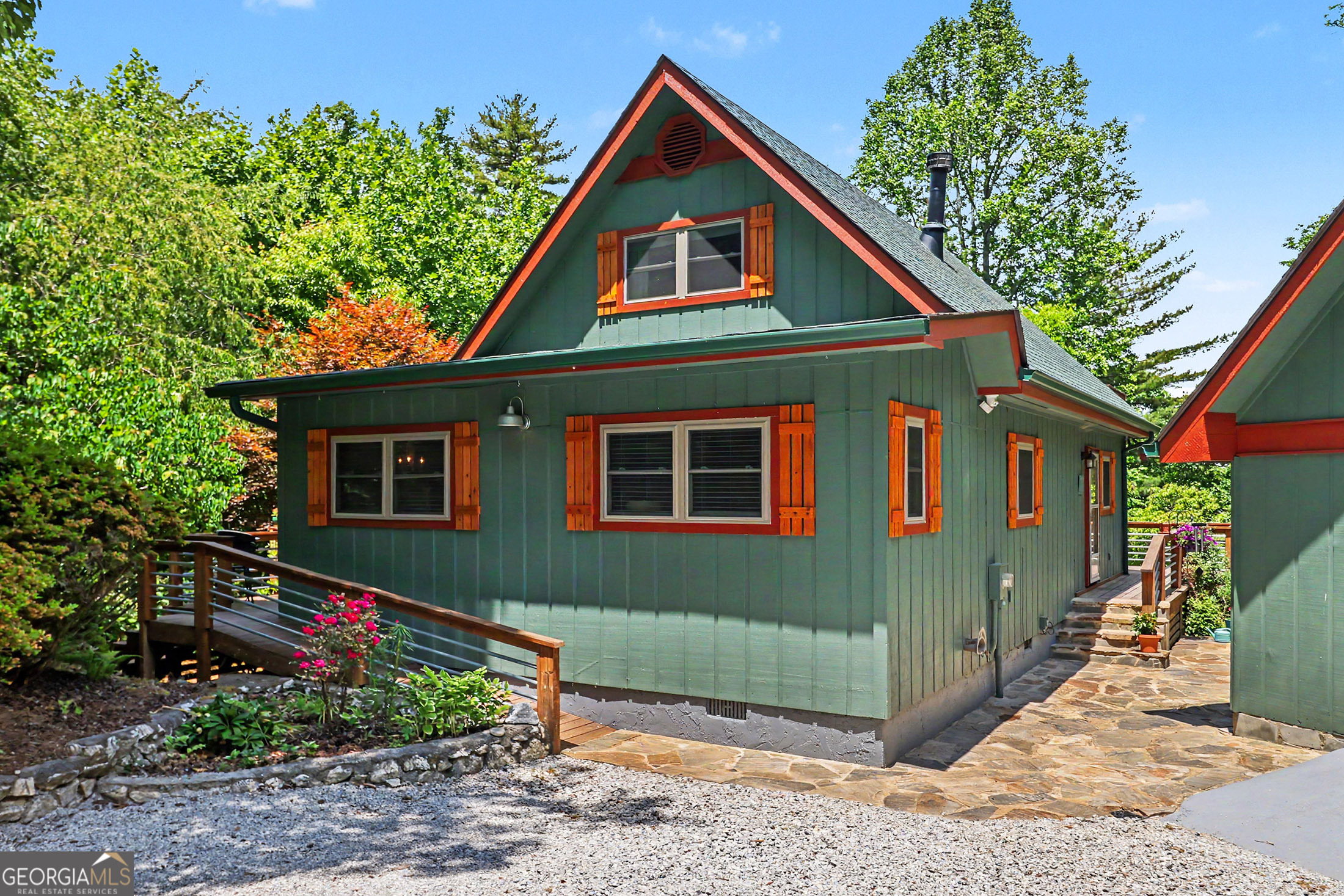 520 Chickasaw Lane Rabun Gap, GA 30568 - Photo 4 of 45