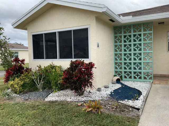 $189,000 | 5397 Lakefront Boulevard, Unit A, Delray Beach, FL 33484