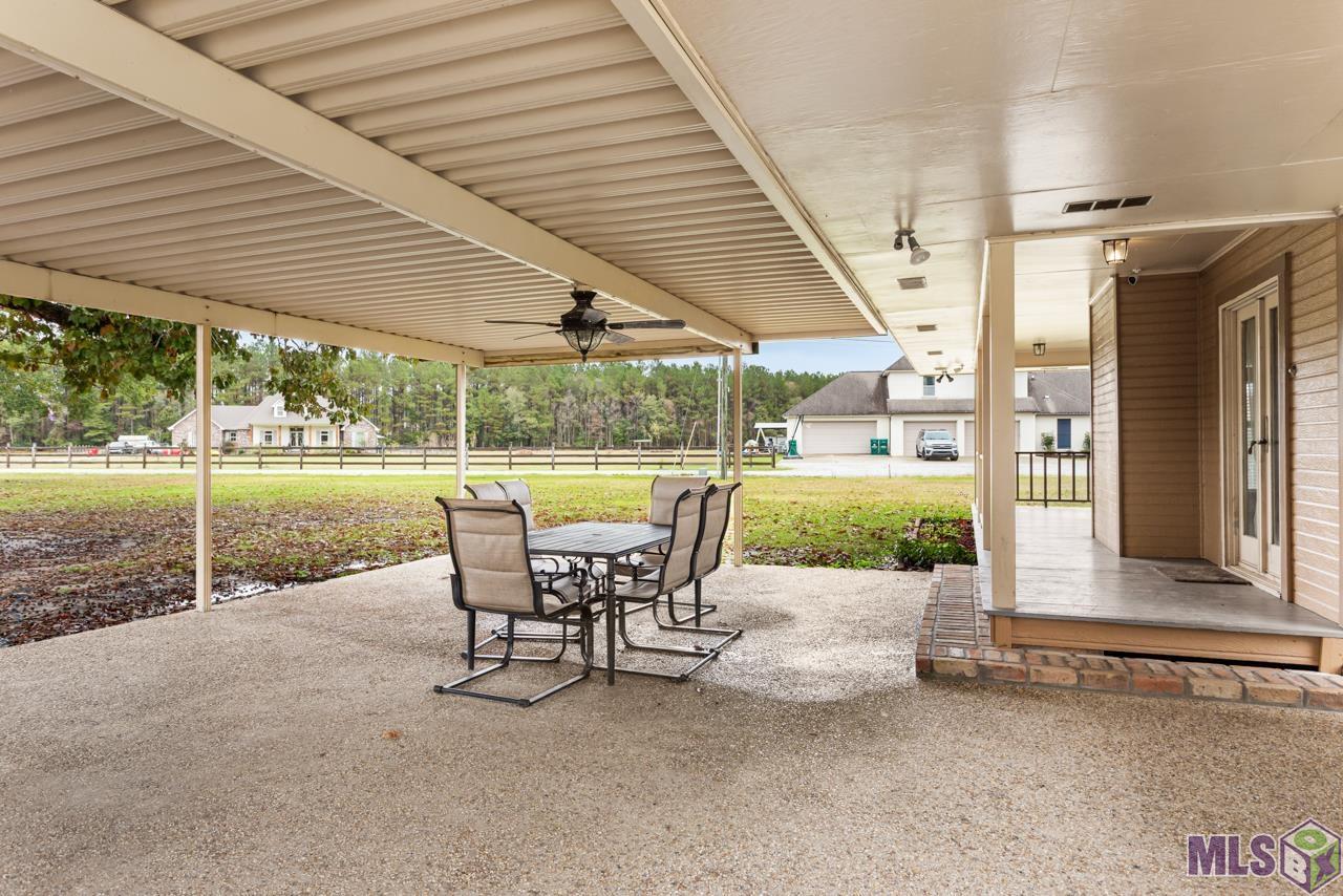 36491 Caraway Road Denham Springs, LA 70706 - Photo 4 of 24