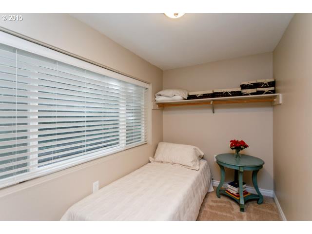 6320 Caldwell Road Gladstone, OR 97027 - Photo 13 of 16 Gallery Image 13