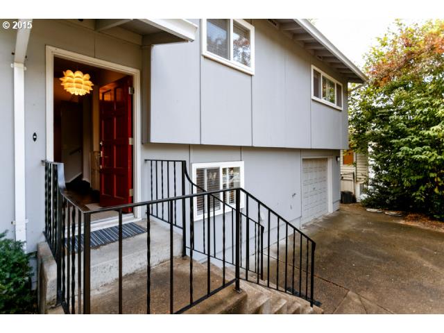 6320 Caldwell Road Gladstone, OR 97027 - Photo 2 of 16 Gallery Image 2