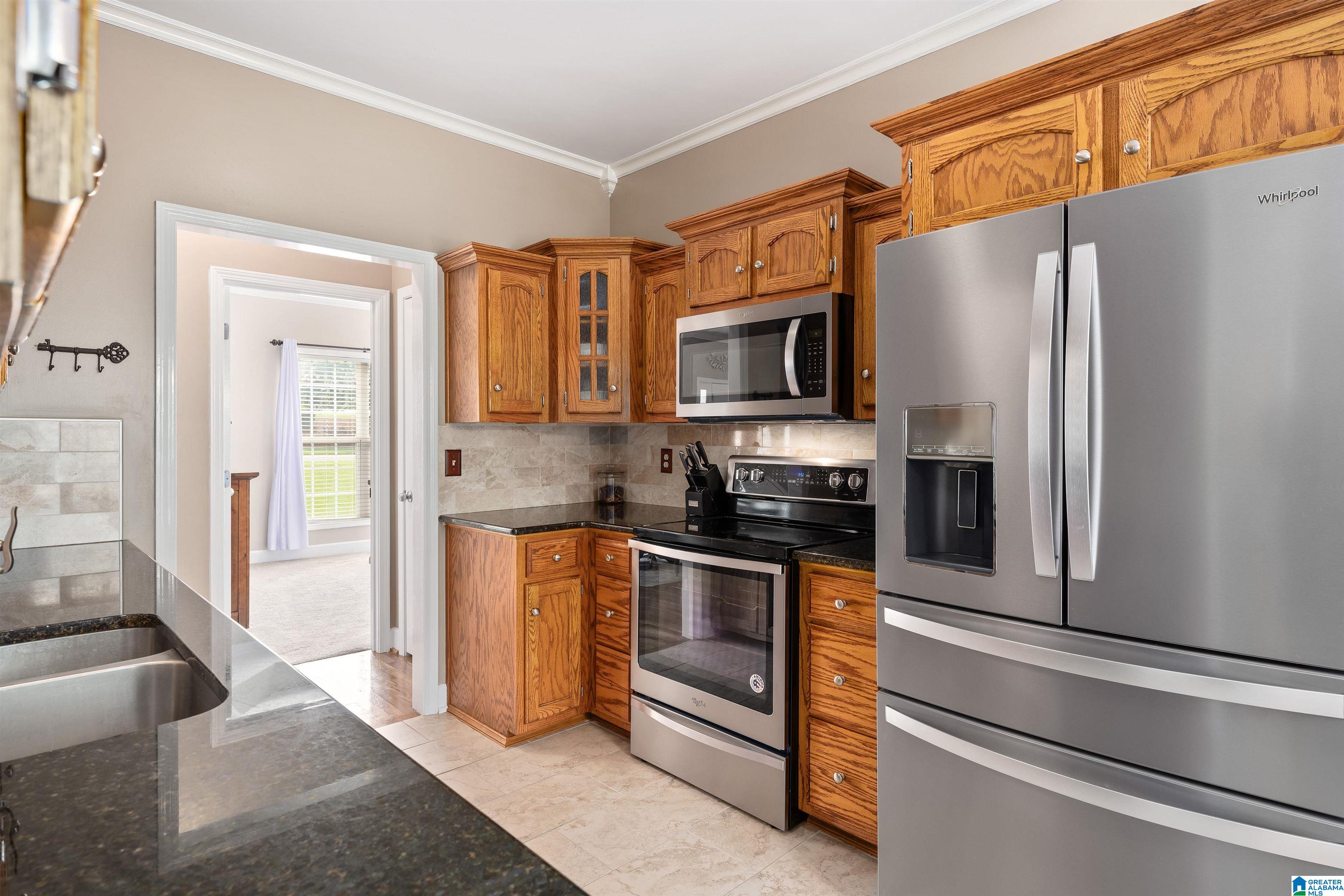 530 Ridgefield Way Odenville, AL 35120 - Photo 13 of 36