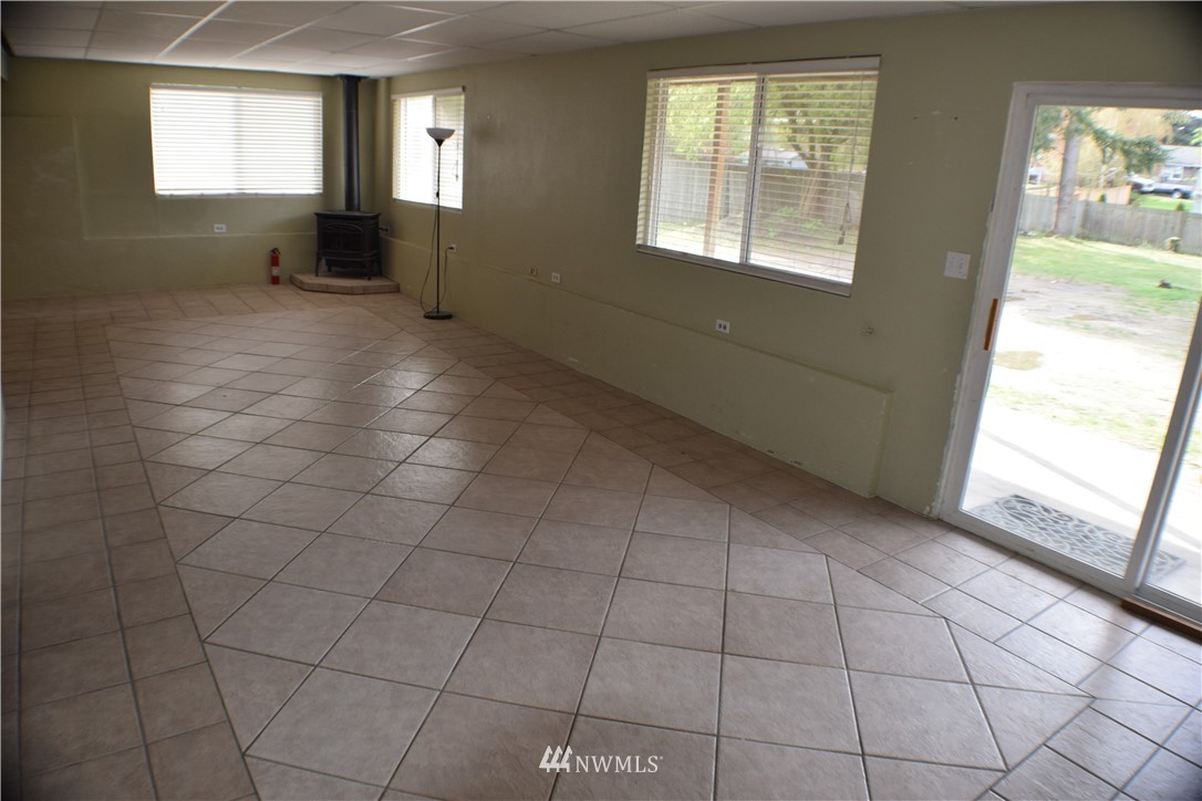 2601 Northeast 23rd Street Renton, WA 98056 - Photo 13 of 14