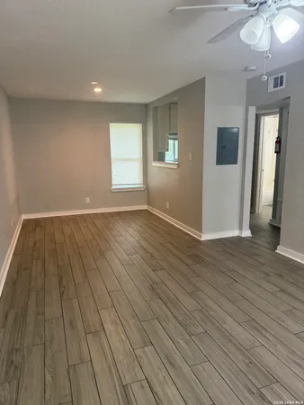 $950 | 451 Natalen Avenue, Unit 1201, San Antonio, TX 78209