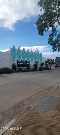 $217,950 | 4330 North 5th Avenue, Unit 211, Phoenix, AZ 85013