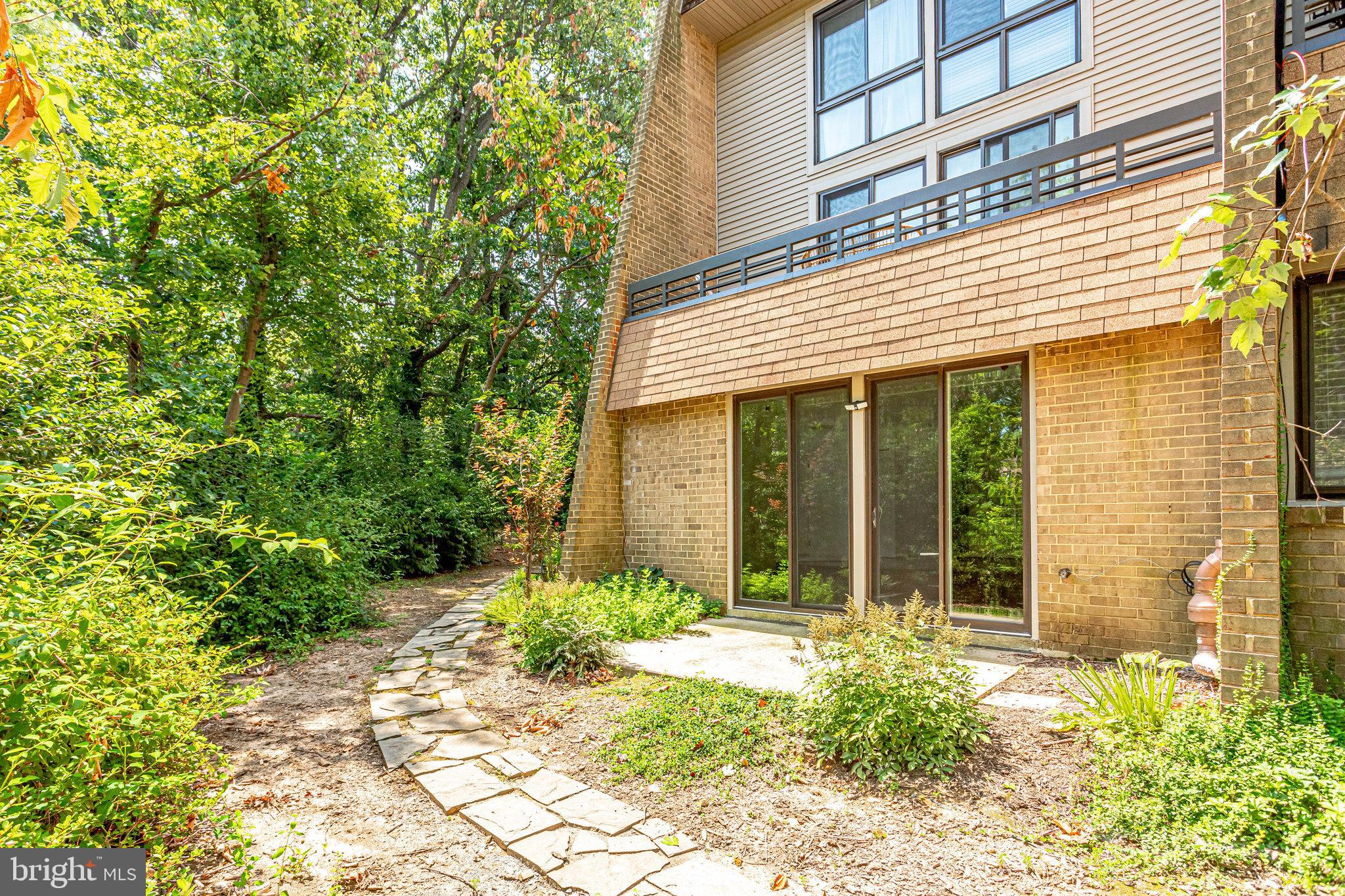 11606 Windbluff Court, Unit 7B Reston, VA 20191 - Photo 20 of 22