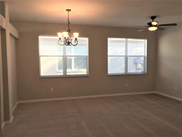 a view of empty room with window