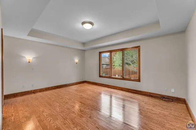 $472,270 | 2801 Southwest Windermere Drive, Topeka, KS 66614