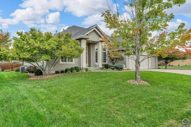 $472,270 | 2801 Southwest Windermere Drive, Topeka, KS 66614
