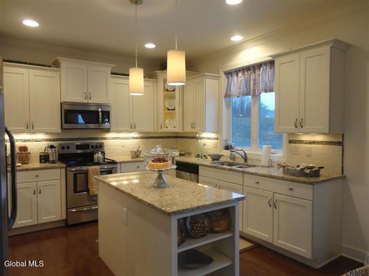 4 Karl Farm Road Averill Park, NY 12018 - Photo 11 of 30 CRMLS201501234H