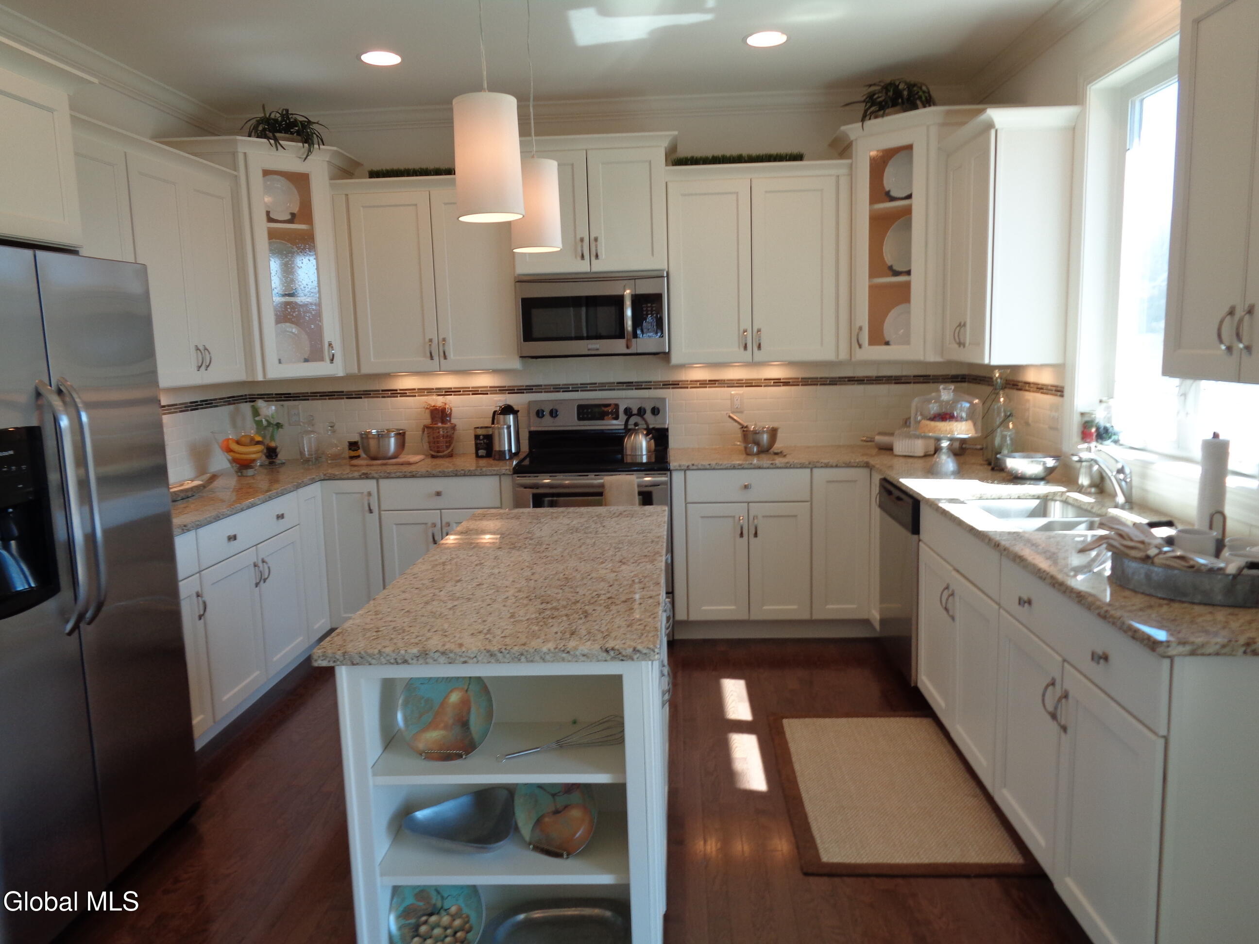 4 Karl Farm Road Averill Park, NY 12018 - Photo 12 of 30 DSC00036