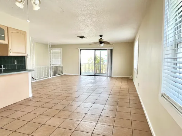 $2,600 | 13 E Street, Unit B, St. Augustine, FL 32080