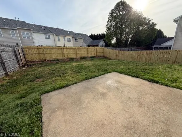 $1,675 | 4325 River Bluff Terrace, Greensboro, NC 27409