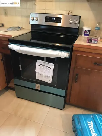 a close view of dresser