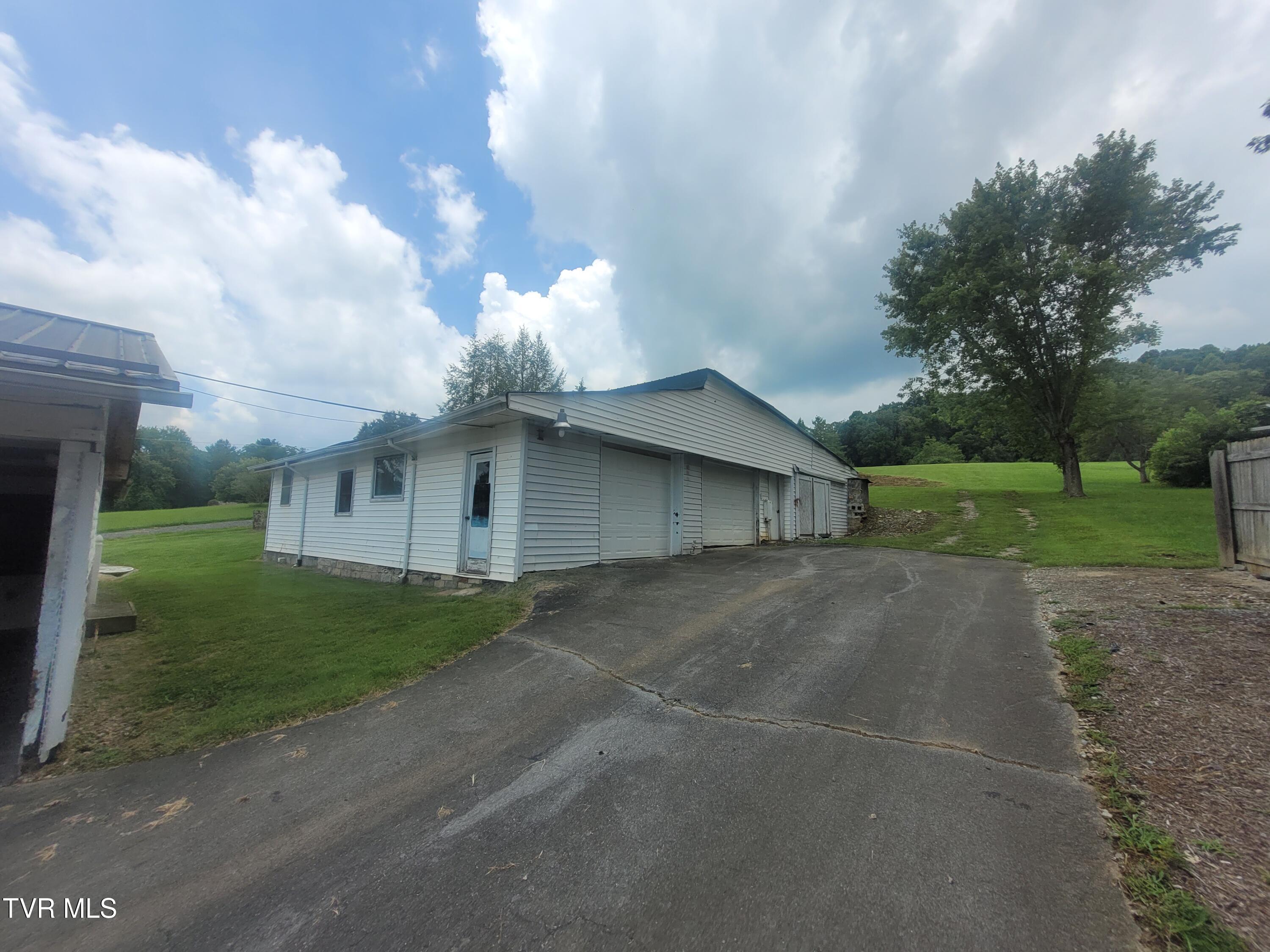 1134 Weaver Branch Road Bluff City, TN 37618 - Photo 8 of 8 photo 2