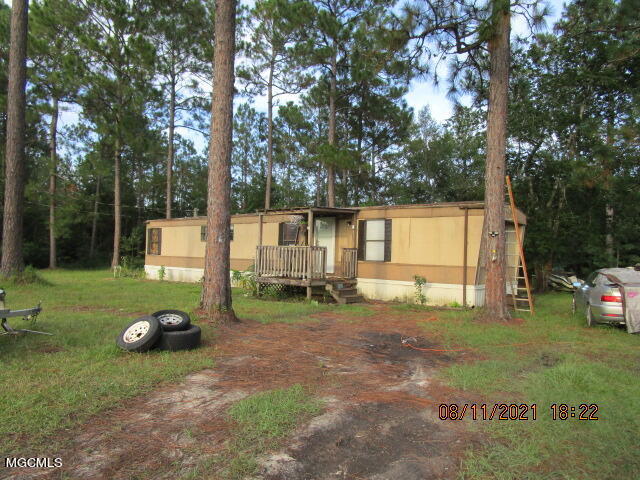 13510 Saracennia Road Moss Point, MS 39562 - Photo 2 of 3 IMG_4895