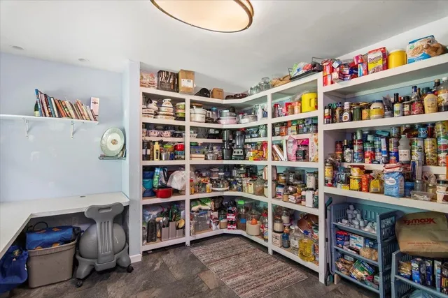 $599,900 | 34 Southshire Drive, Bennington, VT 05201