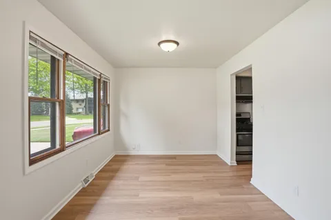$274,900 | 815 North Elmer Street, Griffith, IN 46319