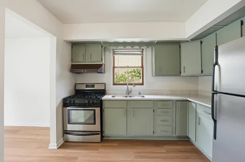$274,900 | 815 North Elmer Street, Griffith, IN 46319