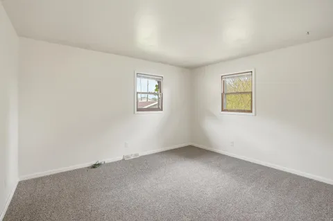 $274,900 | 815 North Elmer Street, Griffith, IN 46319