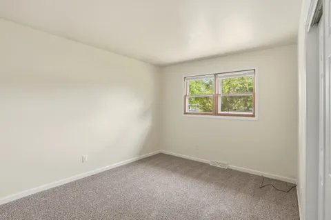 $274,900 | 815 North Elmer Street, Griffith, IN 46319