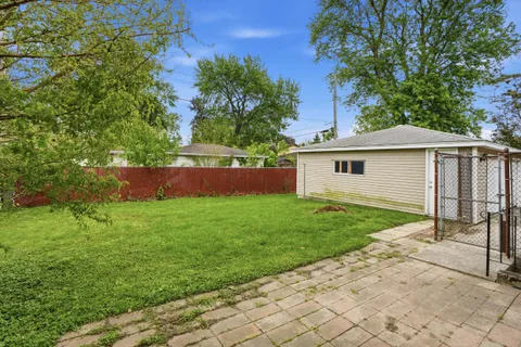$274,900 | 815 North Elmer Street, Griffith, IN 46319